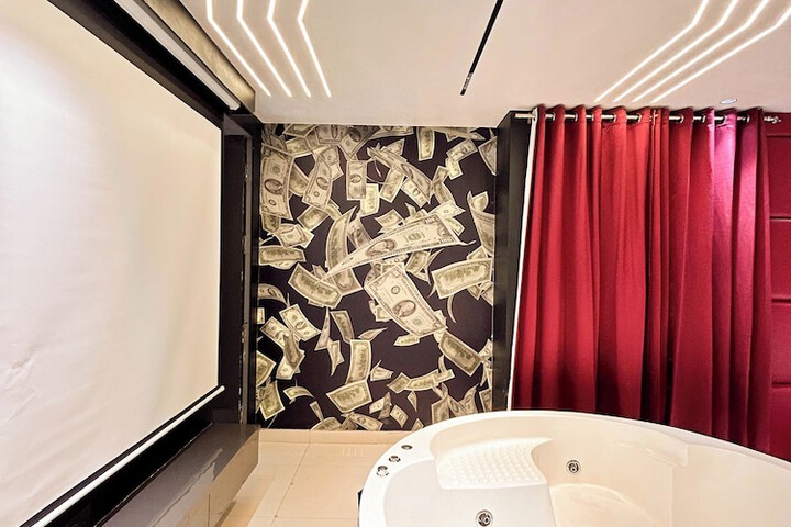 Hotel Interior 136 of 149