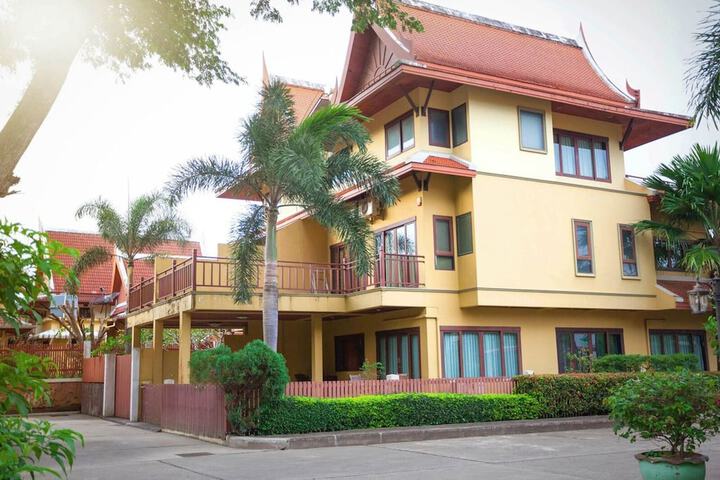 Hotel 55 of 60
