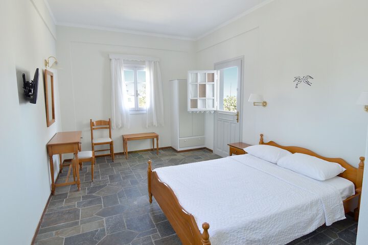 Room 6 of 39