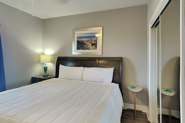 Room 35 of 217