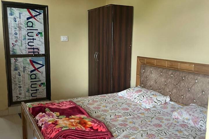 Room 7 of 17