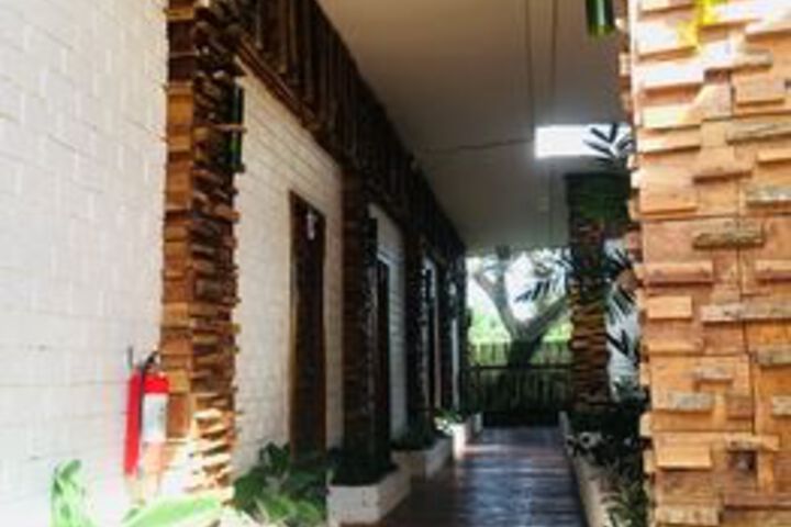 Ballroom/Hall 5 of 10