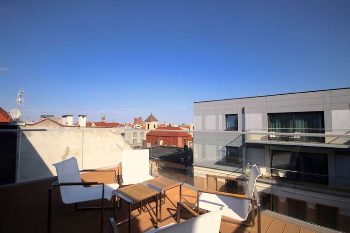 Terrace/Patio 32 of 116