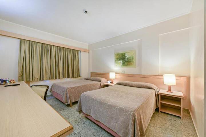 Room 5 of 34