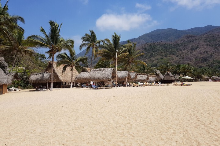 Beach 26 of 34