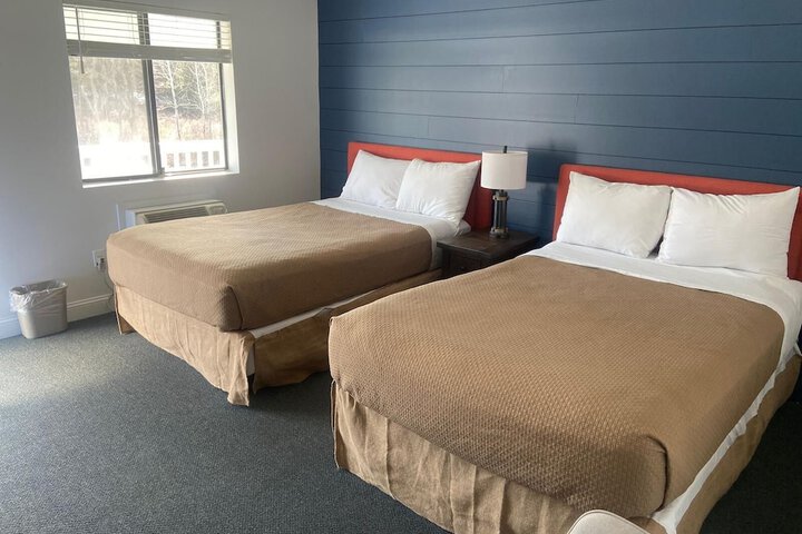 Premium Double Room (1 of 8)