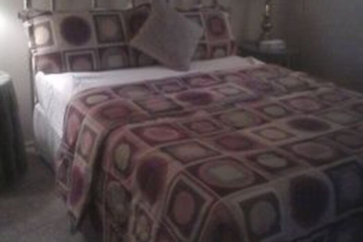 Room 16 of 62