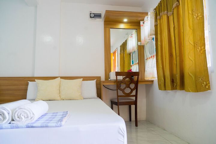 Room 52 of 118
