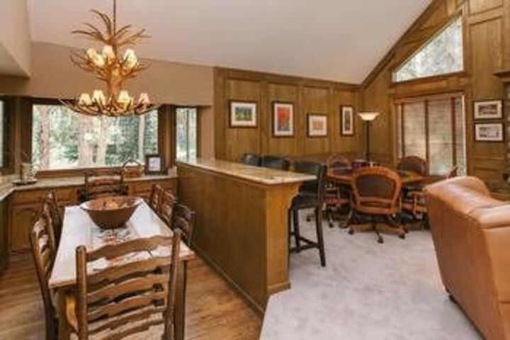 Photo of Timberlake Lodge