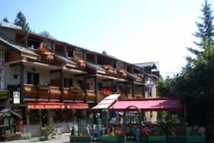 Hotel 54 of 60
