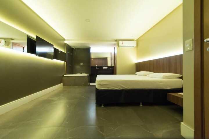 Room 20 of 56
