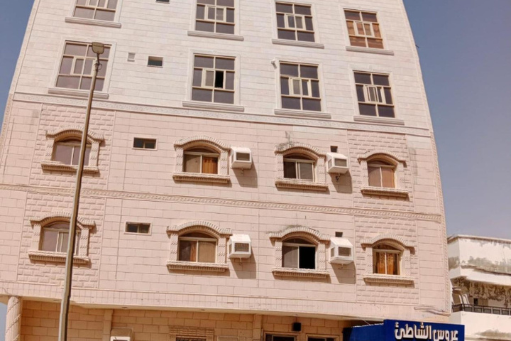 AROOS AL SHATI FURNISHED UNITS