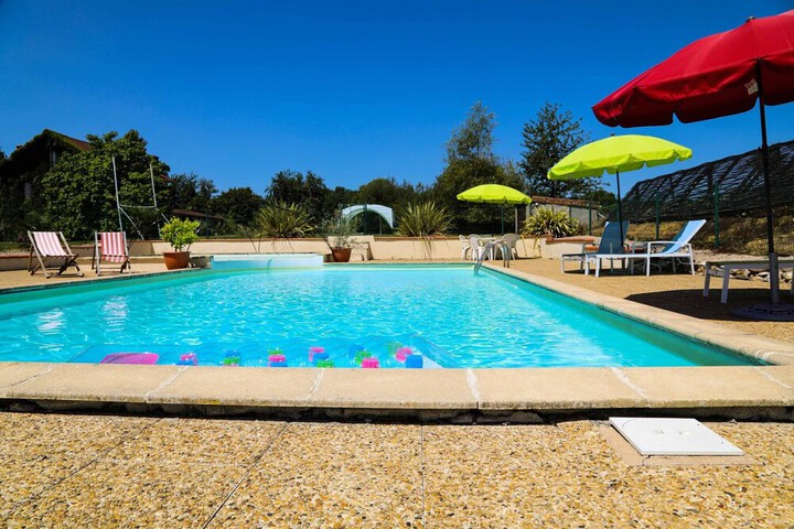 Pool 287 of 320