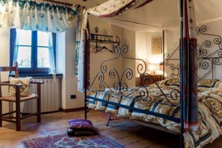 Room 40 of 54