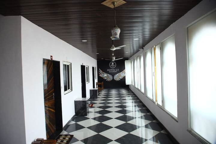 Hotel 2 of 24