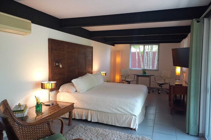 Room 40 of 113
