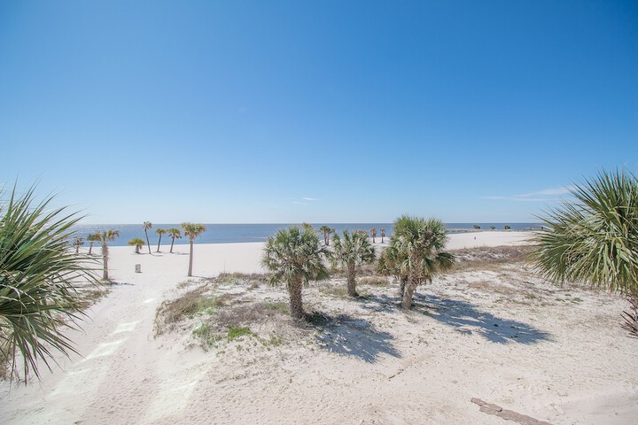 Beach 7 of 11