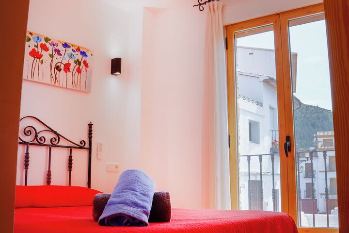 Room 27 of 123