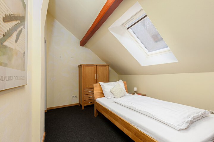 Room 11 of 55