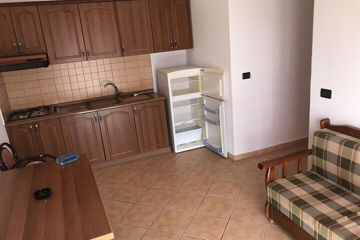 Room 9 of 11
