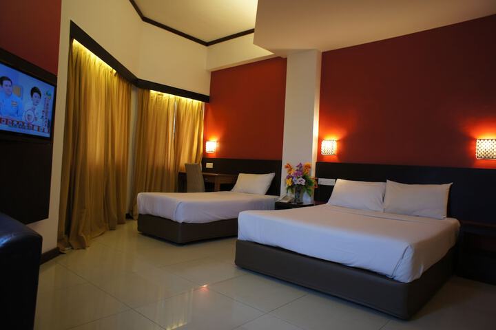 Room 7 of 24