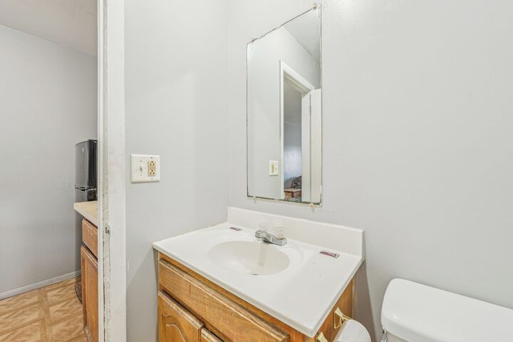 Room 19 of 44