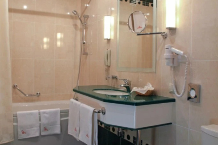 Bath Interior