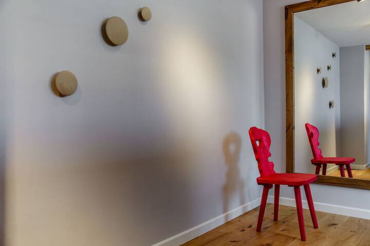 Room 14 of 117