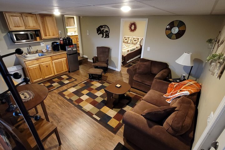 Room 19 of 38