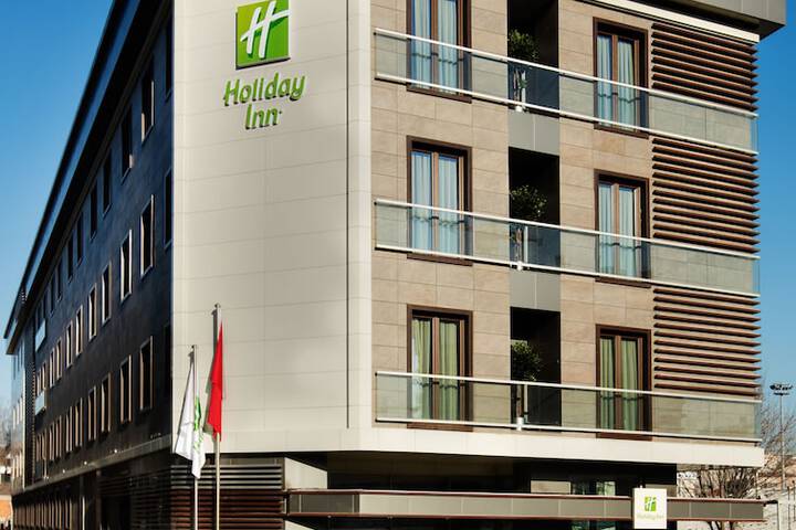 Hotel 104 of 109