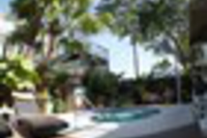 Sundeck 182 of 192