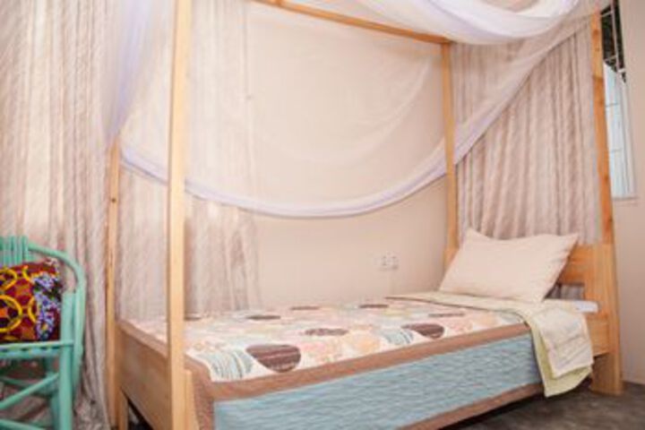 Room 15 of 24