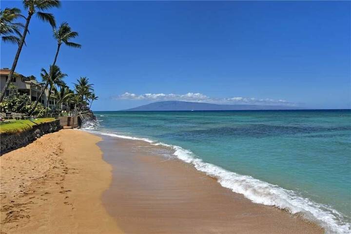 Hale Mahina A207 by RedAwning in Lahaina, HI