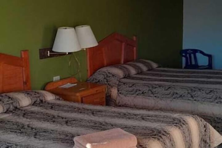 Room 2 of 7