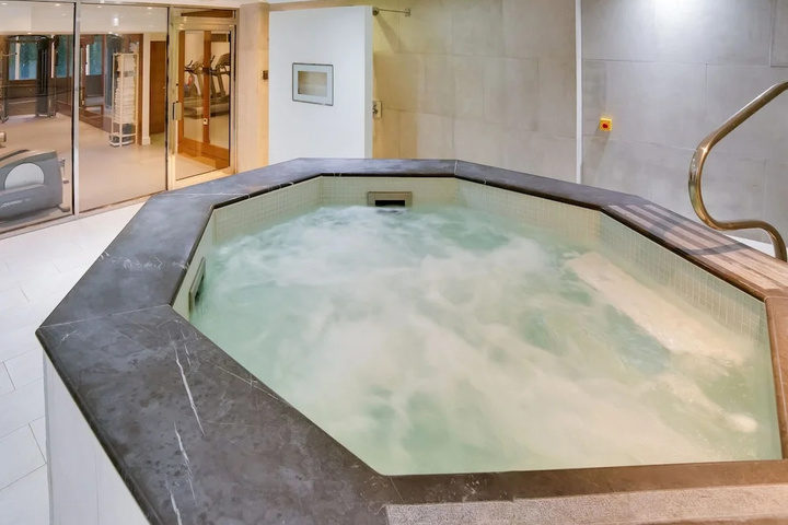 Pool 14 of 19