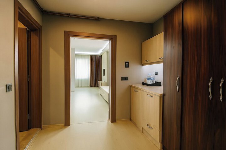 Room 12 of 71