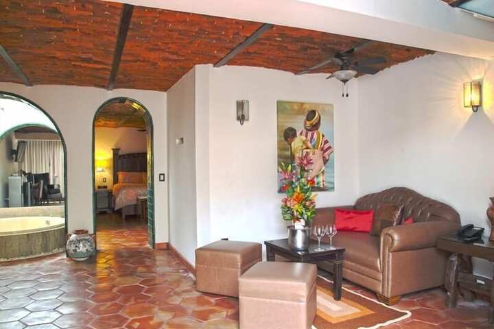 Hotel Interior 122 of 150