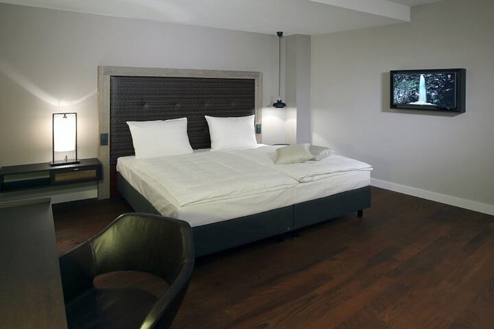 Room 14 of 54