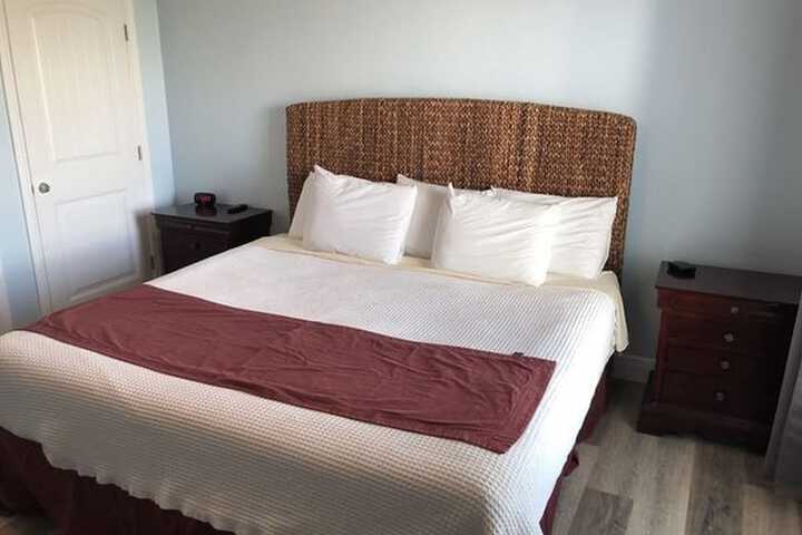 Room 20 of 173