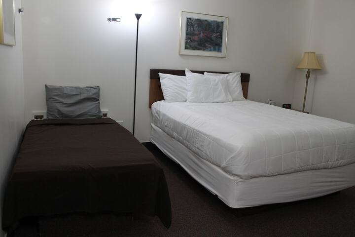 Luxury Single Room (9 of 11)