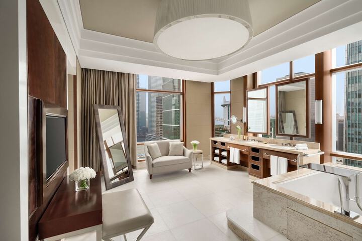 Room 35 of 65