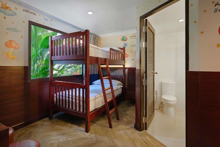 Room 41 of 189