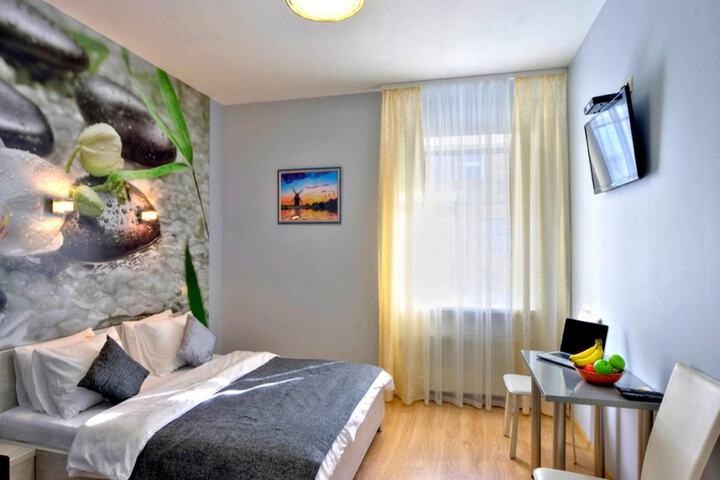 Room 14 of 37