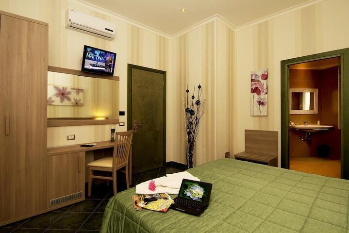 Room amenity