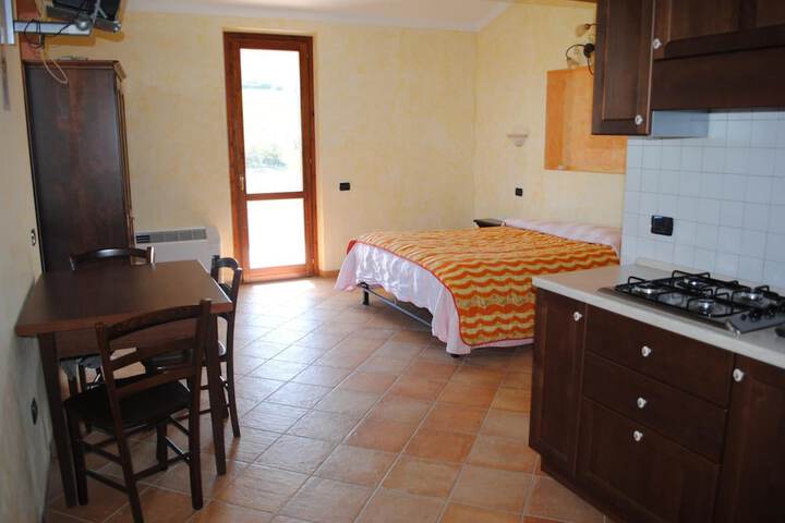 Room 14 of 65