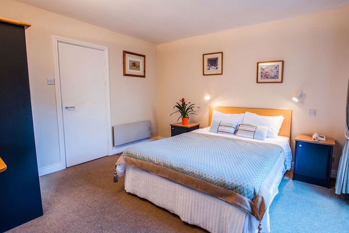 CITY CENTRE 1BR SUITE APT IN DUBLIN-2