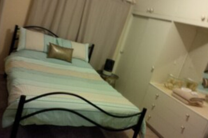 Room 11 of 12