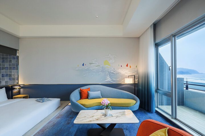 Room 9 of 88