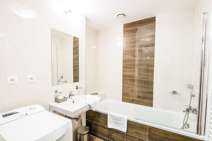 Bath Photo
