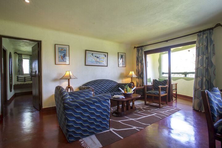 Room 6 of 37